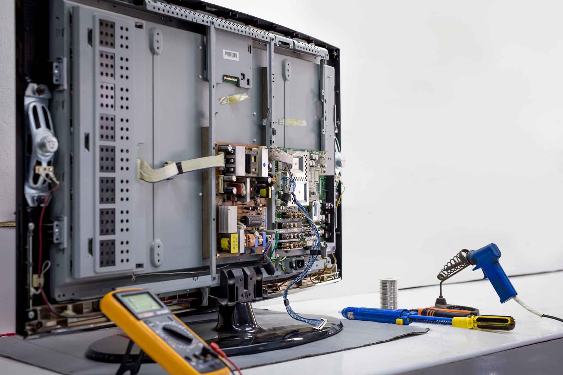 Menemen Televizyon Servisi Menemen TV tamiri görsel 2